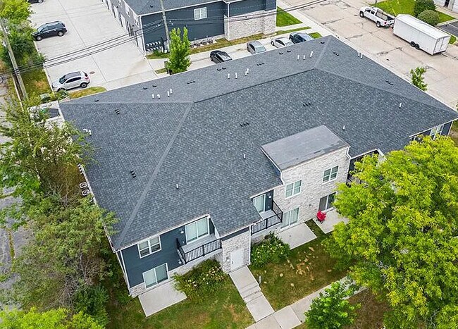 Photo - 1251 & 1241 Woodward Heights, Hazel Park