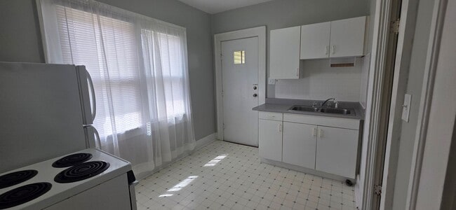 Photo - 414 Wheeler Ave Unidad # B