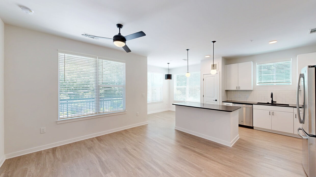 Photo - Monty Apartments