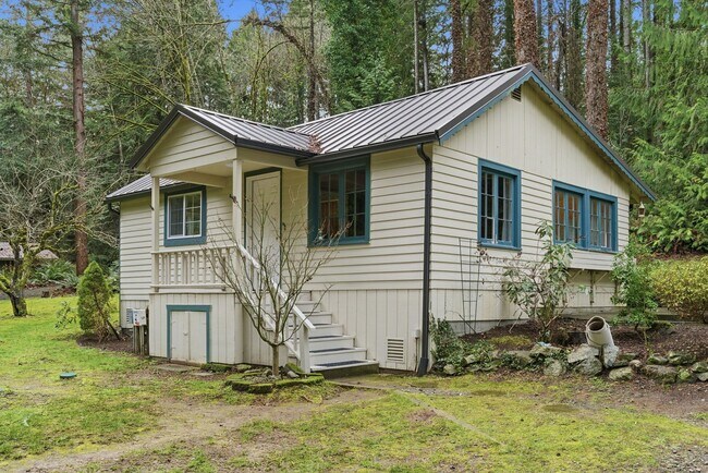 Photo - Scandia Water View Cottage