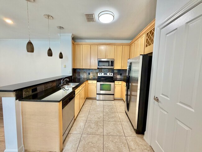 Photo - 94 Haven Cir