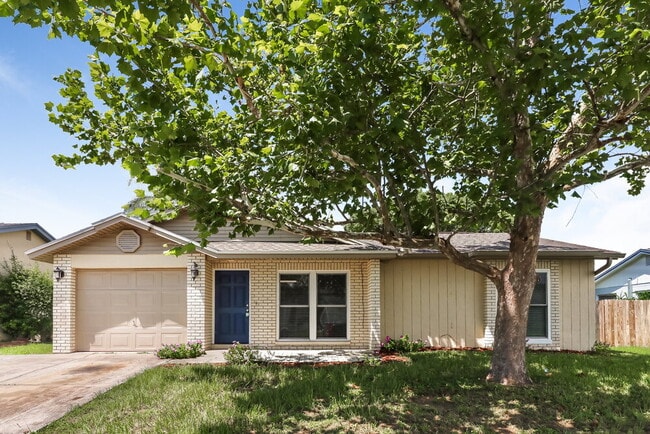 Building Photo - 706 Hazy Meadow Ct