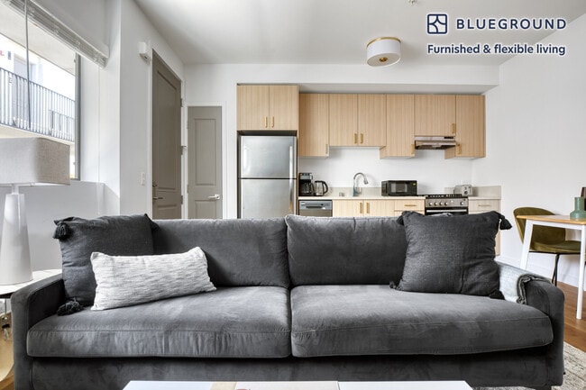 Photo - 3638 Motor Ave Unidad SI FL5-ID805