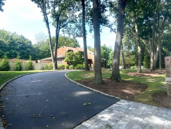 Photo - 500 Hoffman Ln Unidad 1