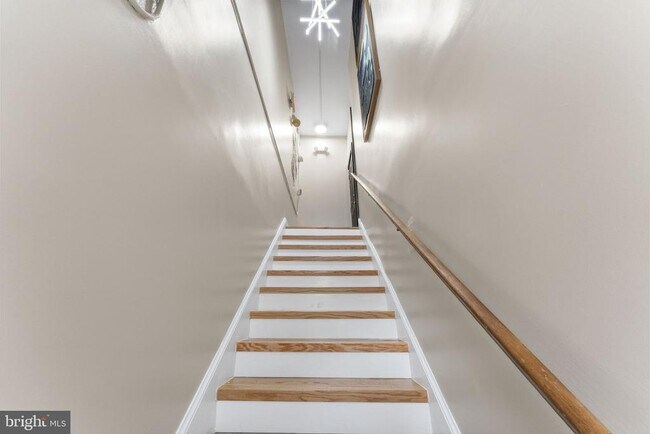 Photo - 2002 17th St NW Unit 2