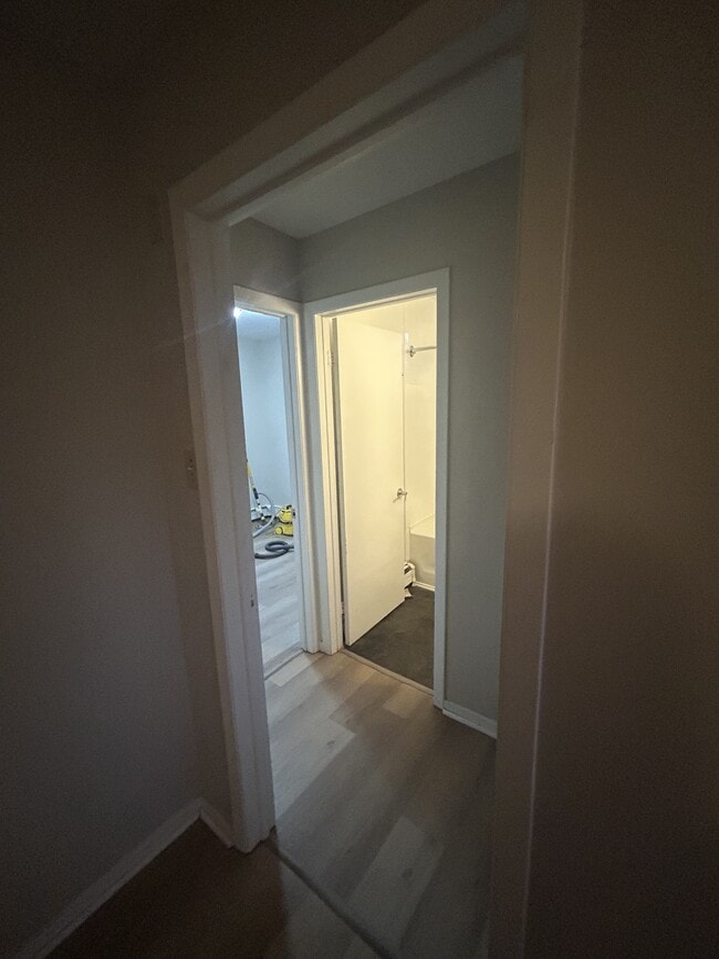 Photo - 3011 Oxford St Unité A