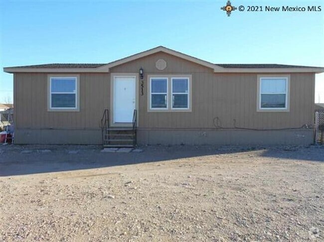 Building Photo - Fully Furnished Nice 3BR/2BA Home