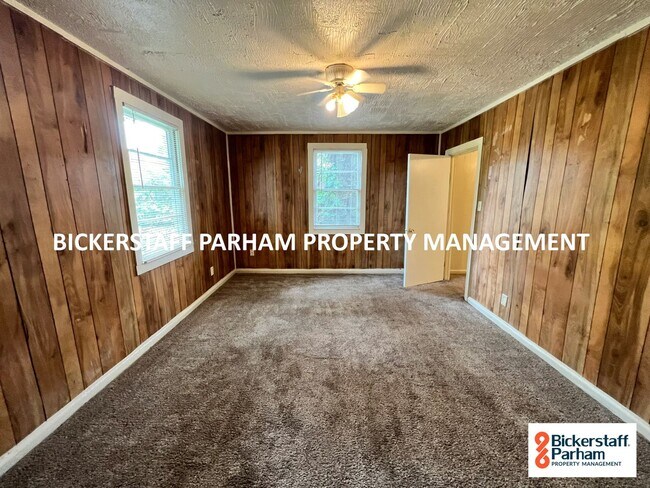 Photo - 206 44th St Unit B