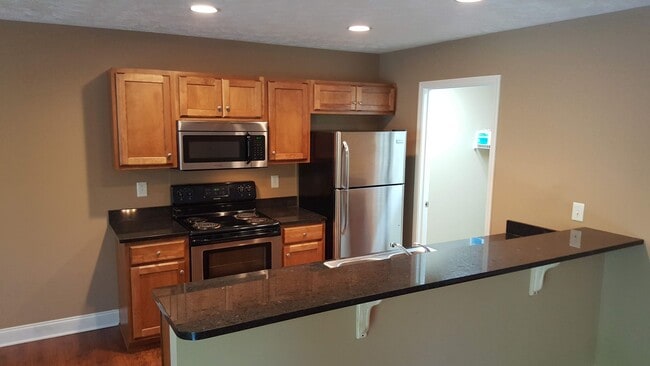 Photo - 2 Bedroom, 1 1/2 Bath House