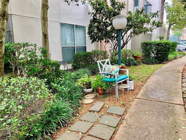 Photo - 7900 N Stadium Dr Condo Unit 117