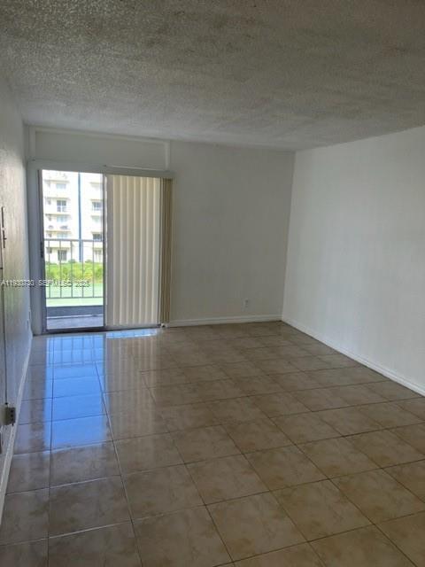 Photo - 4550 NW 9th St Unit 411E