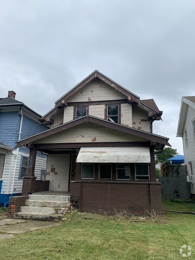 Building Photo - 3 Bedroom House - East Toledo Neighborhood