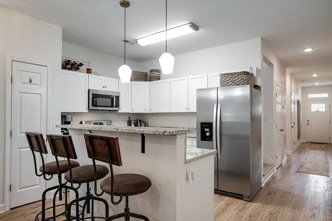 Photo - 2426 24th Ave N