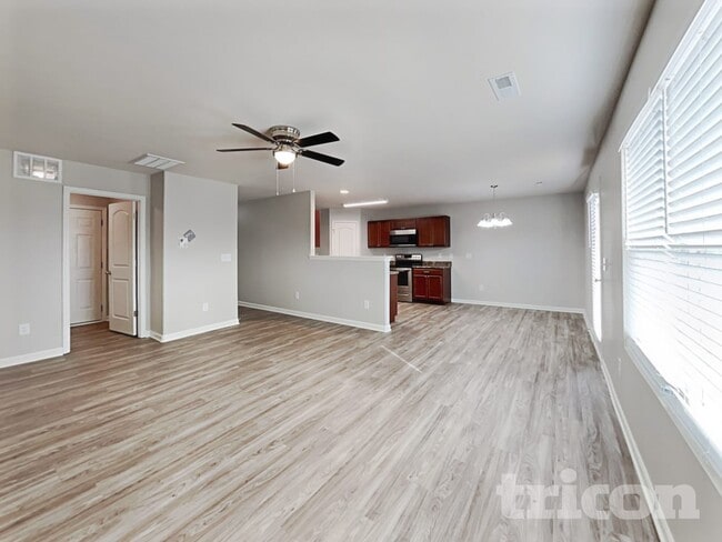 Photo - 4114 Vershire Ave