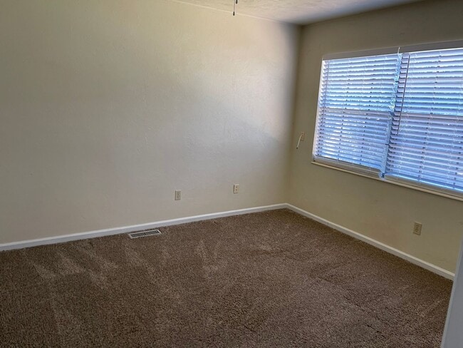 Photo - PORTLAND TOWNHOMES Unit 2630 C