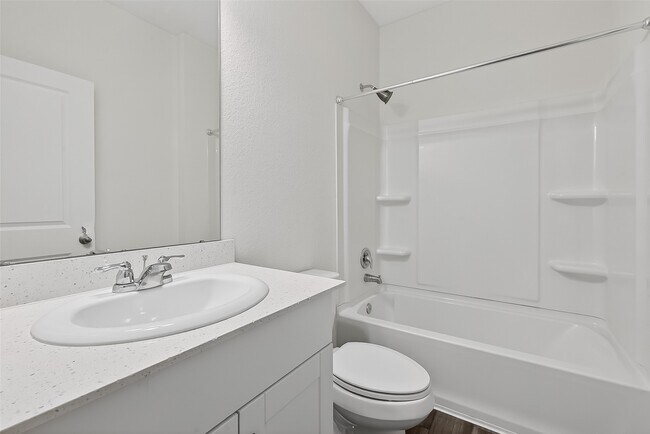Photo - 1065 Long Bay Ct