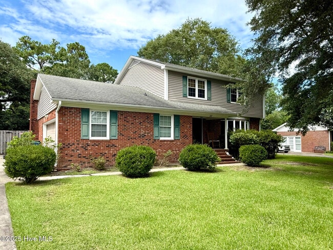 Building Photo - 217 Devonshire Ln Rental