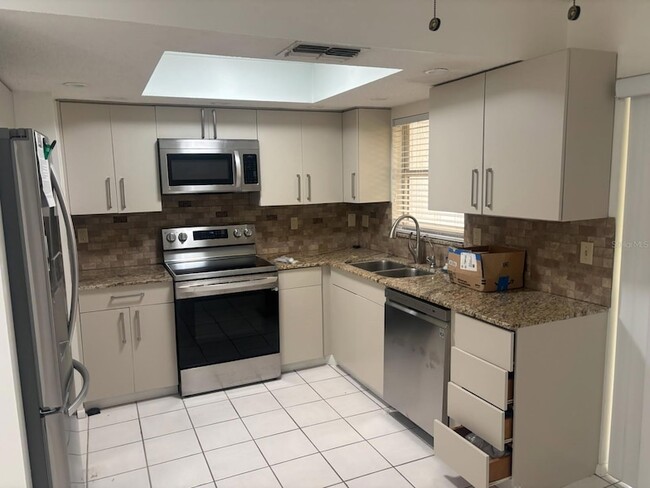 Photo - 749 N Jefferson Ave