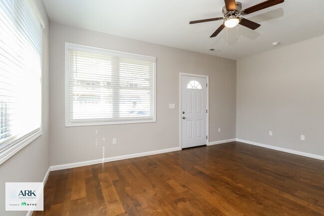 216 Sycamore Cv Rd