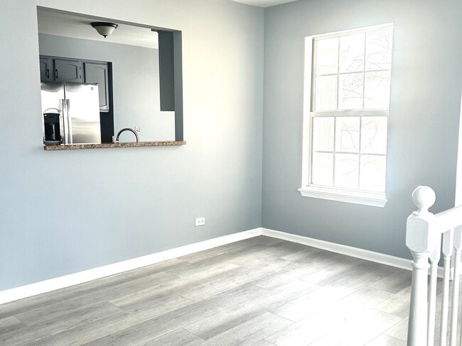 Photo - 15 Polk Ct Unit B