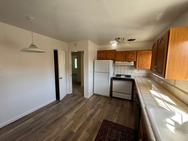 Kitcken - 2314 Homestead Rd