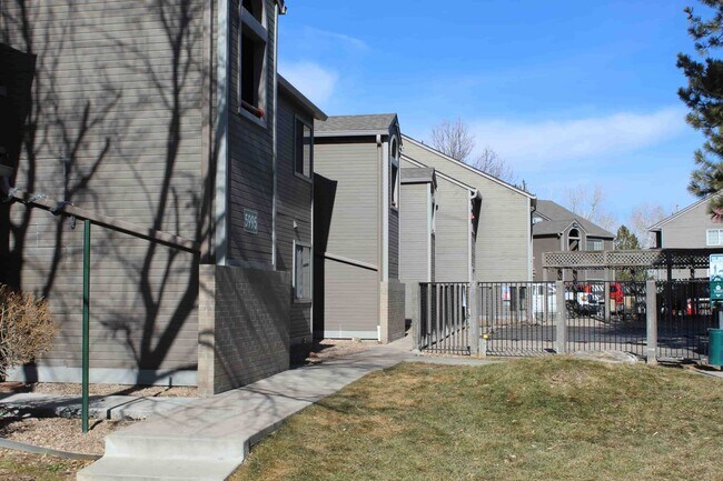Photo - Sycamore Hills Apartments