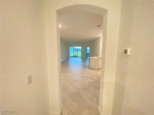 Photo - 2616 Vine Ave Condo