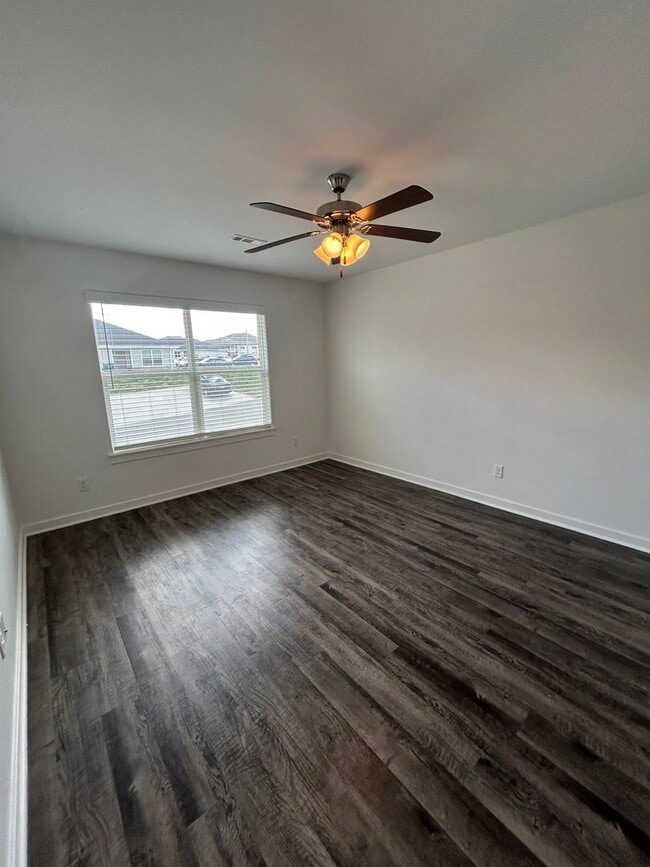 Photo - 636 Hidden Springs Dr Unit 636 Hidden Springs Dr. #3
