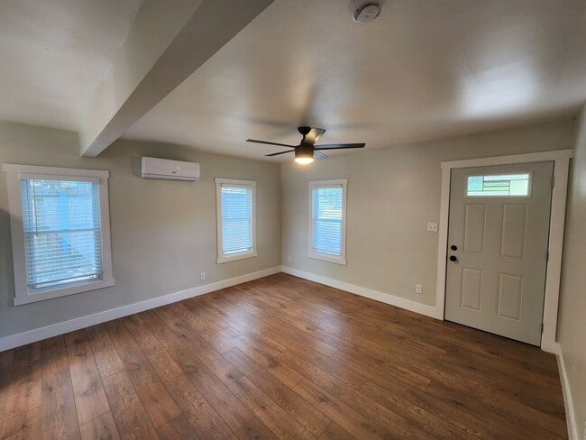 804 Palatka Rd