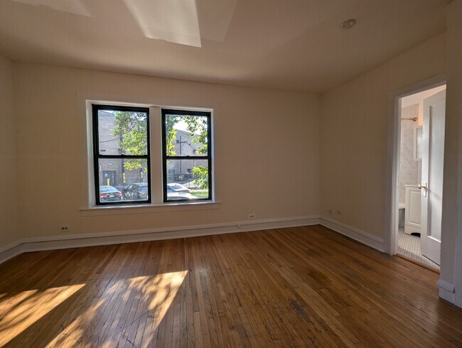 Photo - 2706 N Spaulding Ave