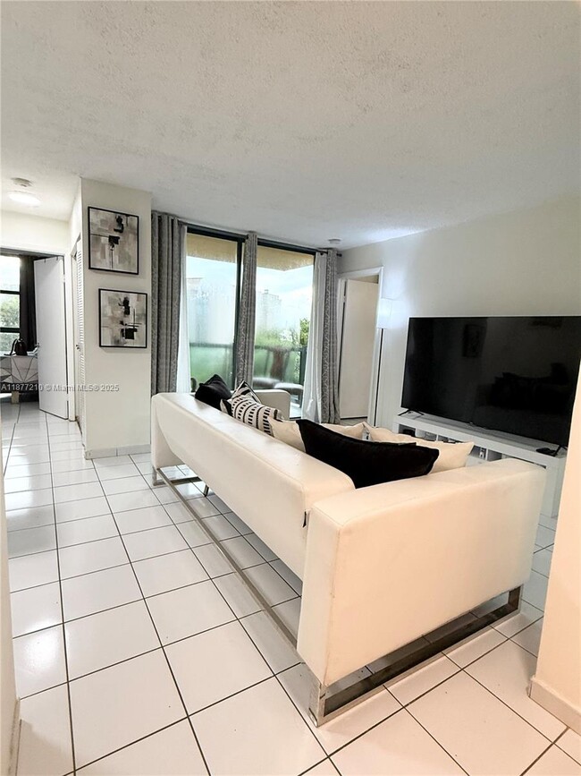 Photo - 11800 SW 18th St Unit 429-4