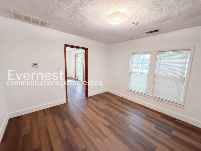 Photo - 1233 Elm Ave Unit a