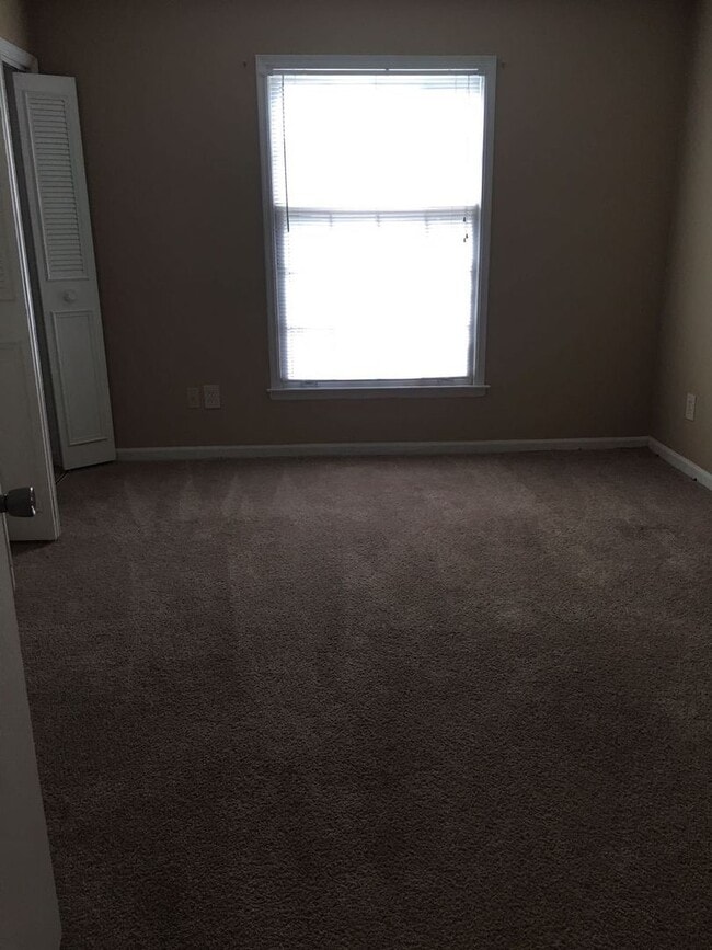 Photo - Renovated 2 Bedroom / 2 Bath Condo for Rent