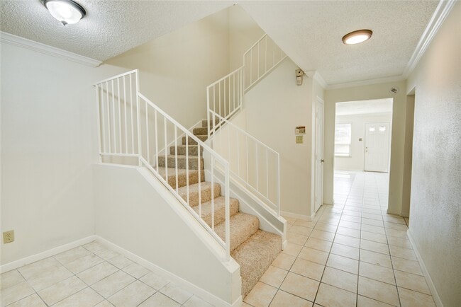 Photo - 2114 Greenbriar Colony Dr