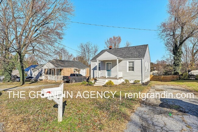 Photo - 3911 Michigan Ave NW