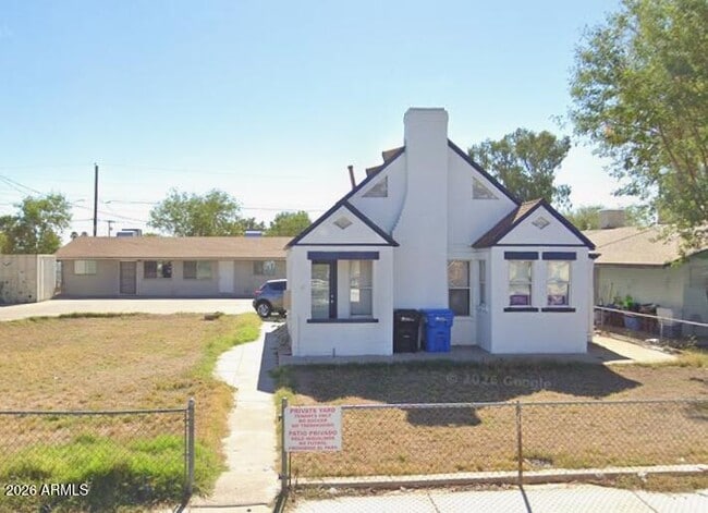 Building Photo - 1833 E Harvard St Unit 4