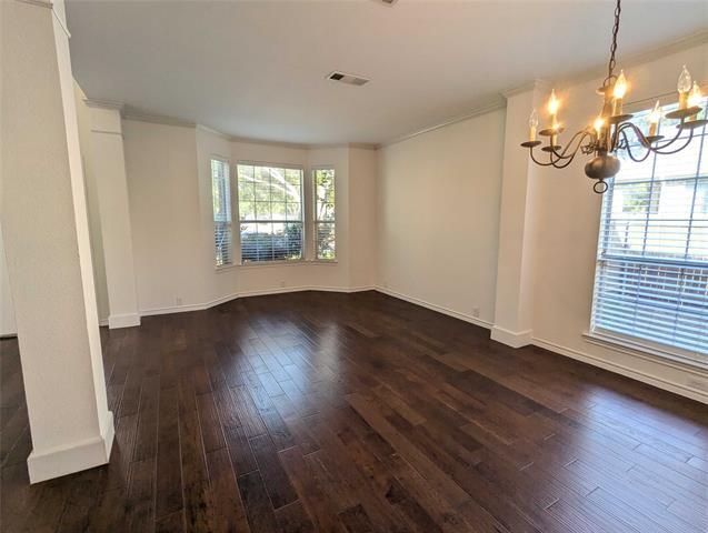 7686 Creekmere Dr