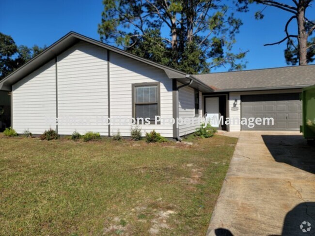 Building Photo - Wonderful 3/2 Close to NAS! Rental