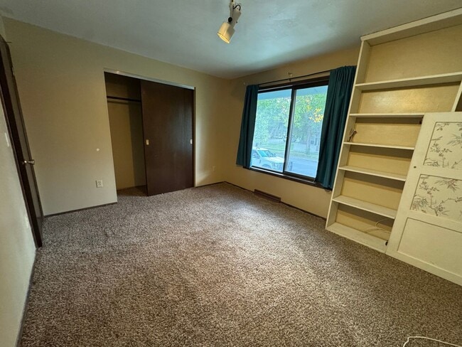 Photo - Pinecrest Fourplex Unit #2
