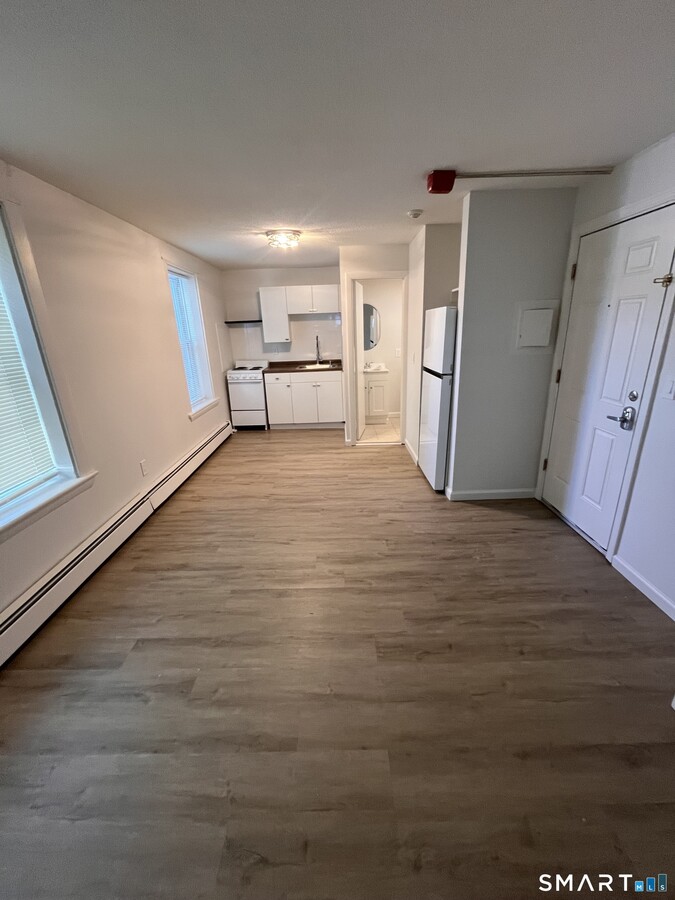 Photo - 411 N Main St Unit 5