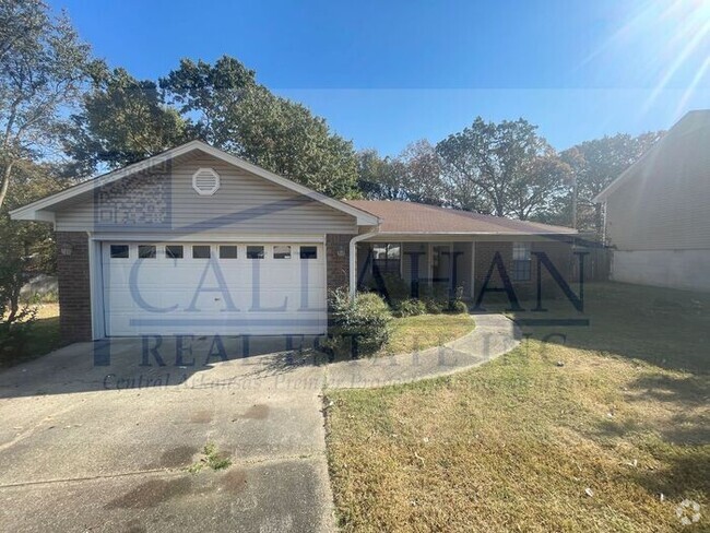 Building Photo - Sherwood 3 Bedroom Home