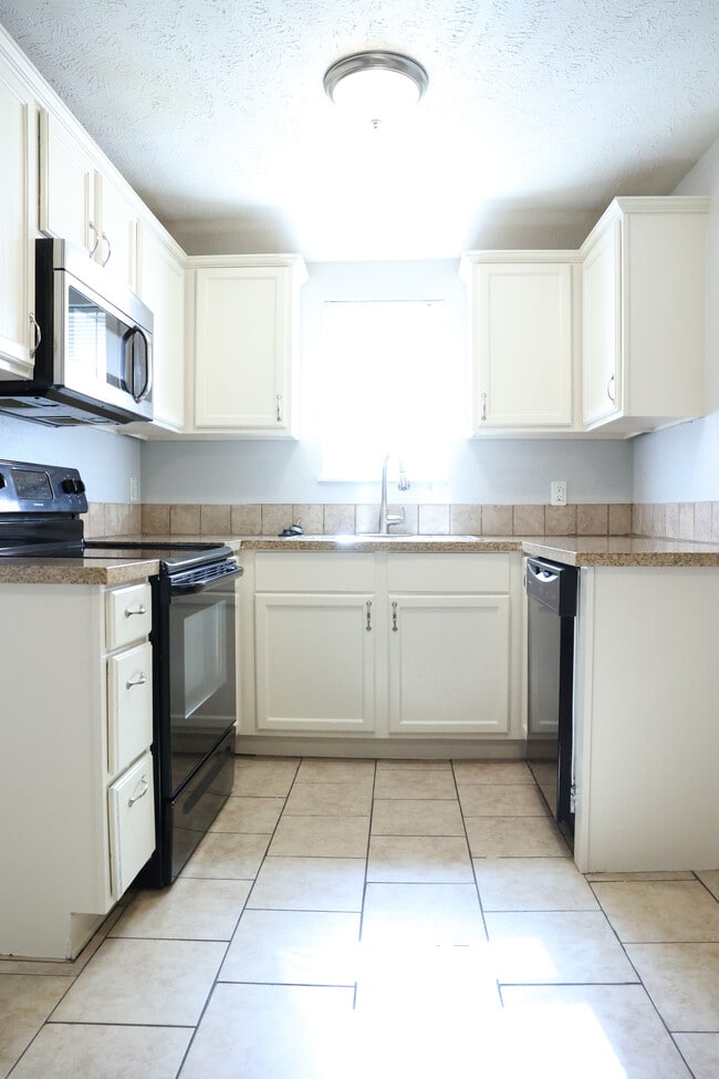 Photo - 608 W Mount Vernon St Unidad A