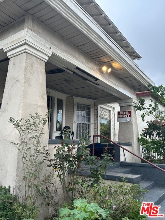 Photo - 1347 Valencia St