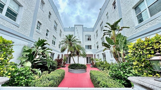 Photo - 1200 Euclid Ave Unit 302