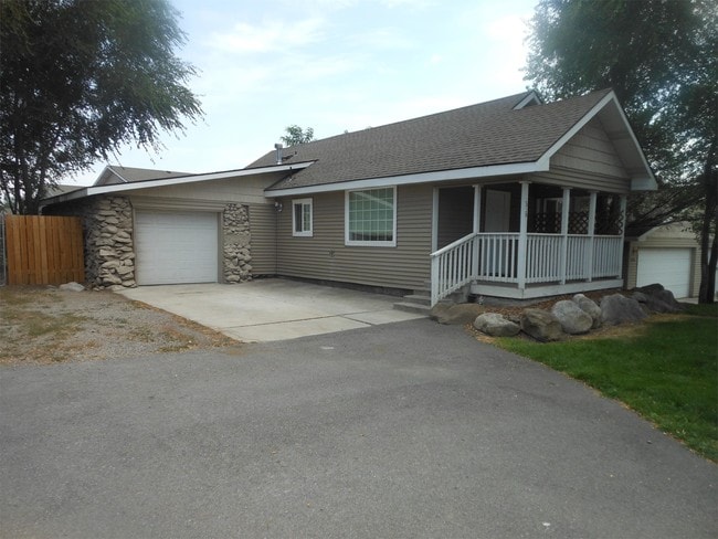 Photo - 2328 N Wilbur Rd