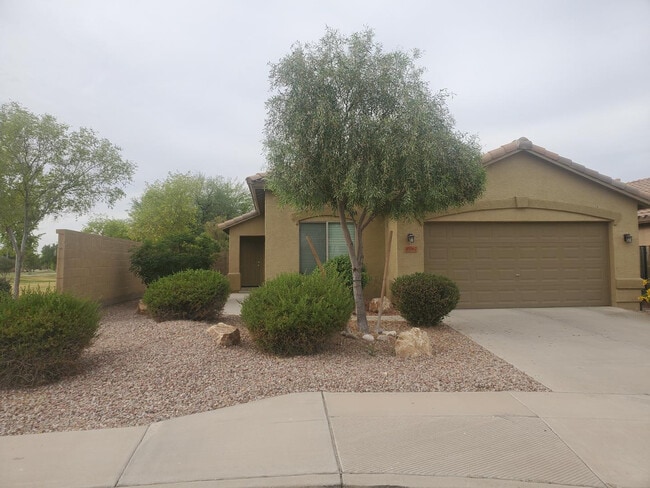 Photo - 45967 W Starlight Dr