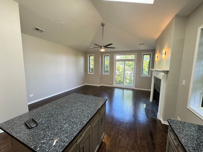 Photo - 6332 S. INGLESIDE Unit 6332 S INGLESIDE