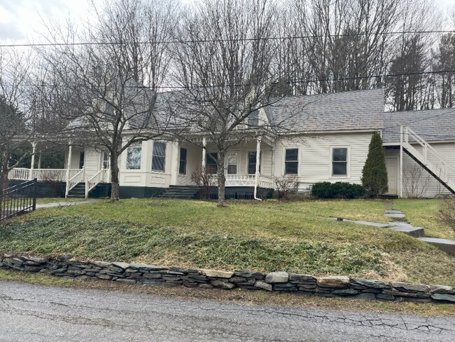 Photo - 23 Red Mill Dr Unit A