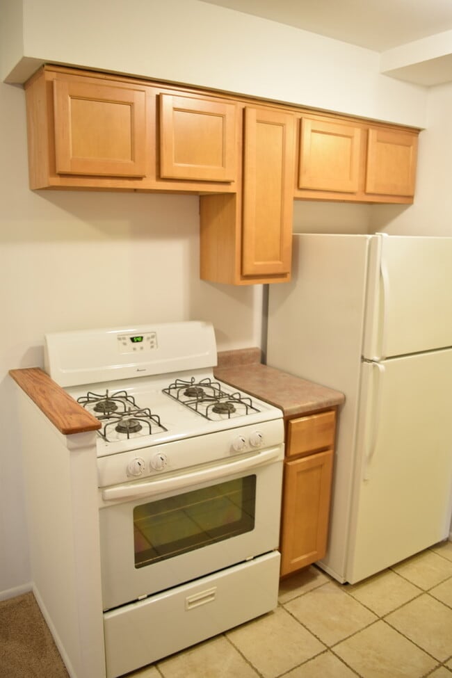 Photo - 1880 Bonnie Ln Unit 107