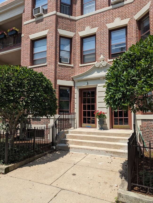 41 South St